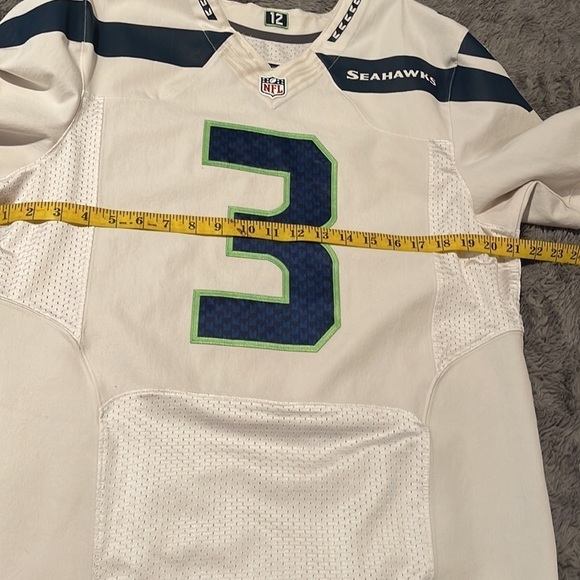Russell Wilson 🎈sale🎈Seahawks NFL shirt - Picture 6 of 7